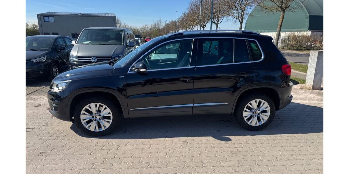 VW Tiguan 32.100 km 11.999 &euro; Gotha 99867