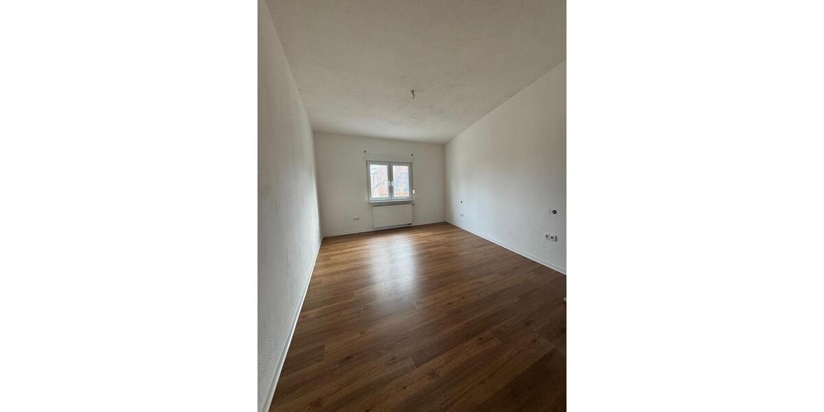 Charmante 3 ZKB-Wohnung inkl. EBK + Balkon 3 zimmer
