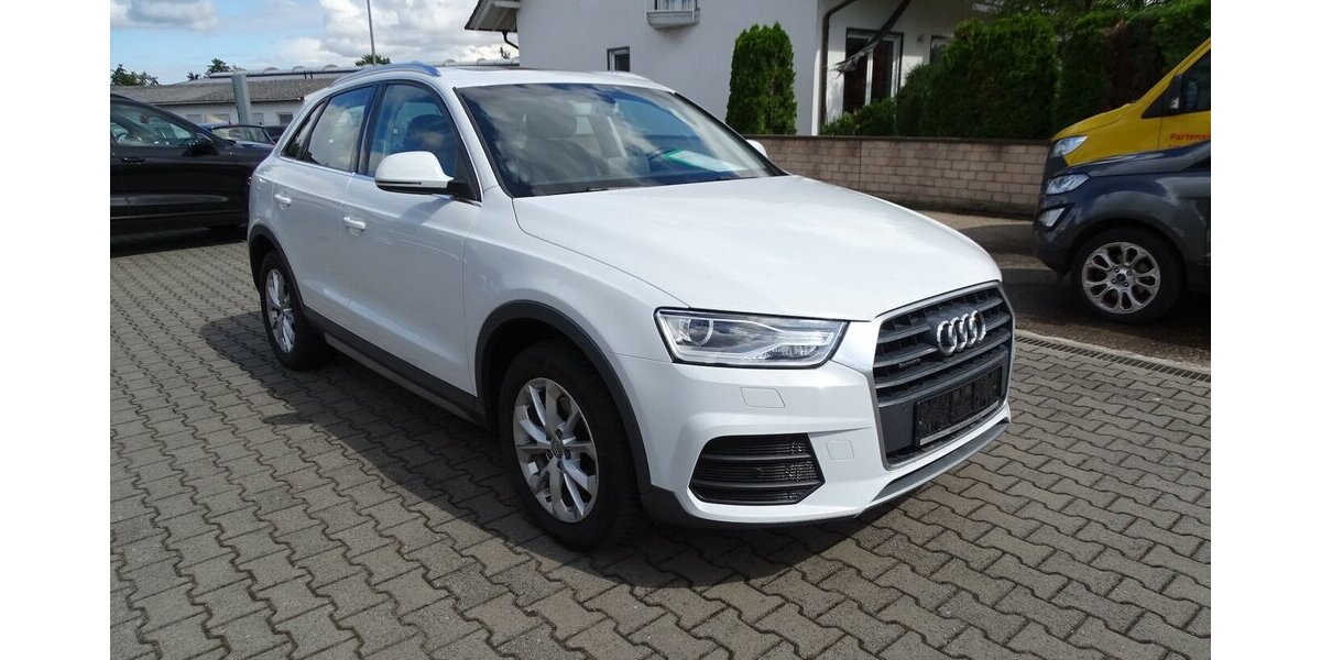 Audi Q3 2,0 TDI design quattro S-tronic, MMI+, Panorama 97.897 km 19.990 &euro; Rodgau 63110