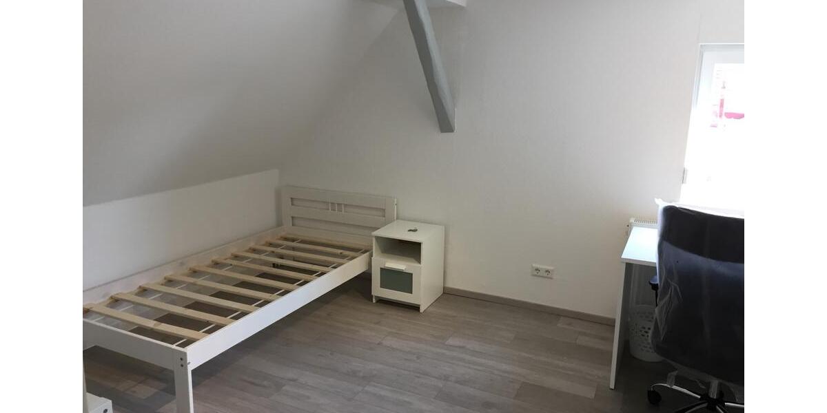 Doppelhaushälfte Villingen-Schwenningen Schwenningen - 6 Zimmer, 130 m&sup2;, 337.500&euro; | Angebot:27018180