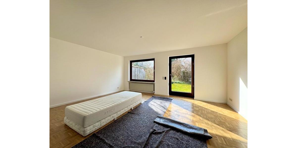 Reihenhaus Höhenkirchen-Siegertsbrunn Siegertsbrunn - 4 Zimmer, 128 m&sup2;, 2.400&euro; | Angebot:25320395