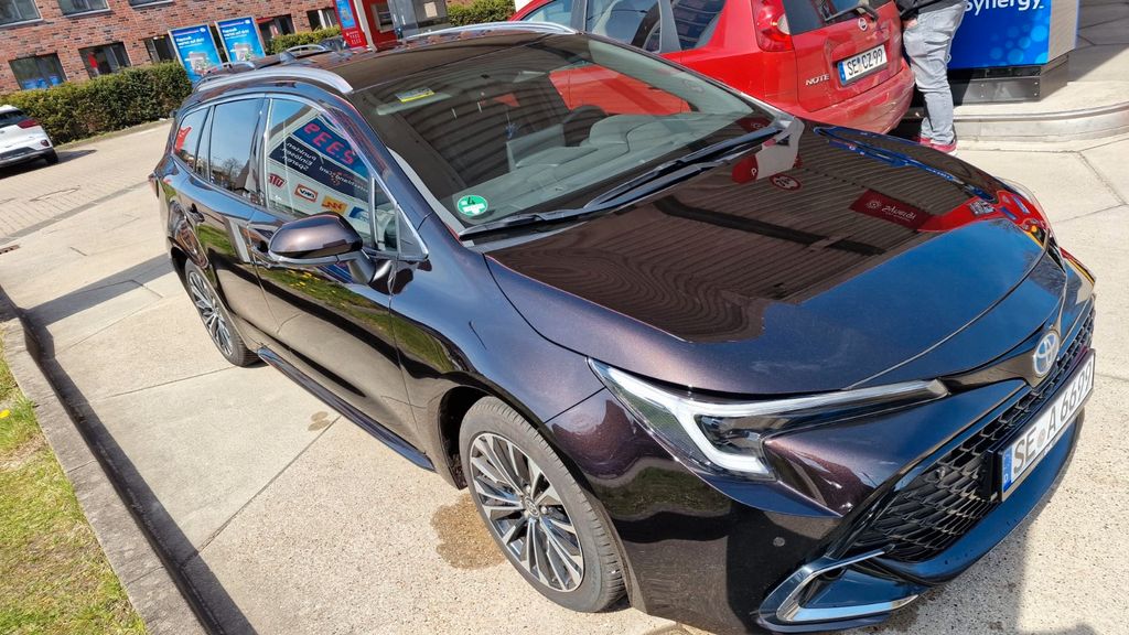 Toyota Corolla 12.500 km 32.900 &euro; Norderstedt 22850