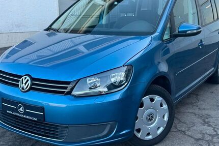 VW Touran 149.068 km 8.990 &euro; Willmering 93497