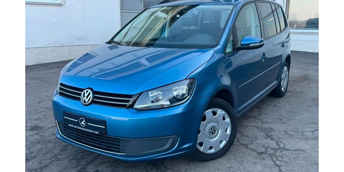 VW Touran 149.068 km 8.990 &euro; Willmering 93497