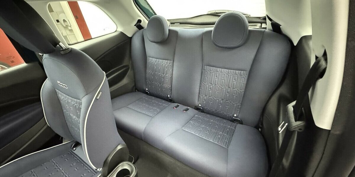 Fiat 500e Action Carplay Android Automatik 1.Hand 11.600 km 12.600 &euro; Lich 35423