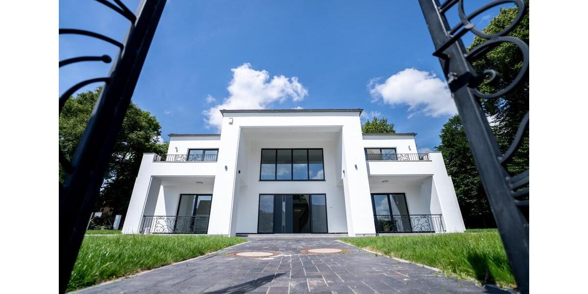 Villa Bremerhaven Wulsdorf - 7 Zimmer, 488 m&sup2;, 1.050.000&euro; | Angebot:26883913