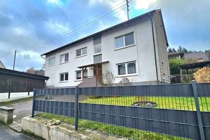 Haus zum Kaufen in Kaiserslautern 315.000 € 217.2 m² 6 zimmer