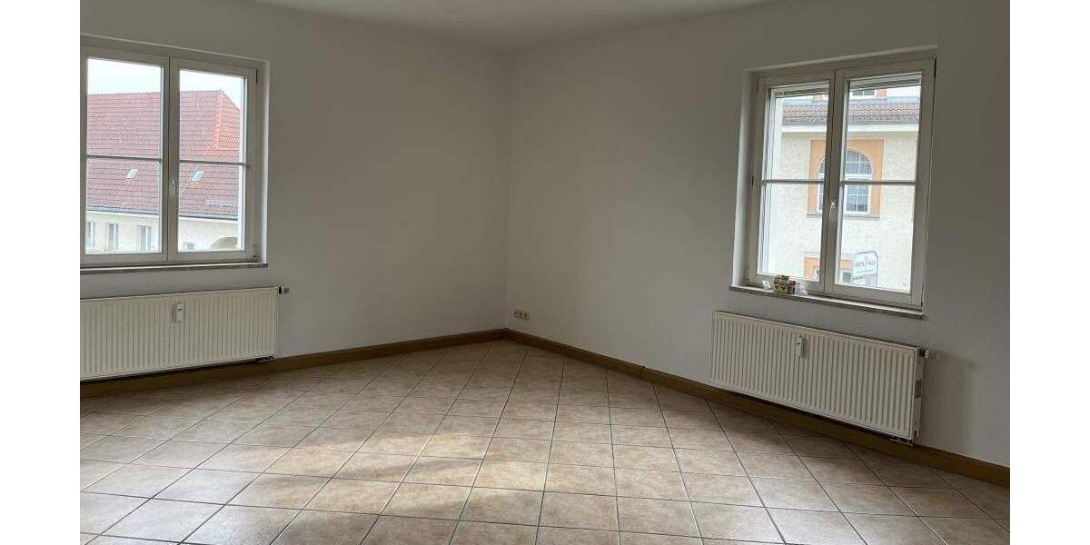 Zimmer Riesa Gröba - 3 Zimmer, 78 m&sup2;, 540&euro; | Angebot:25781173