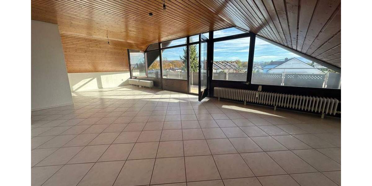 Etagenwohnung Teningen - 3 Zimmer, 76 m&sup2;, 289.000&euro; | Angebot:25745068