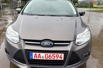 Ford Focus 133.000 km 4.399 € Essingen 73457