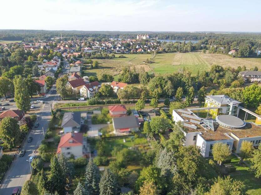 Grundstück zu verkaufen in Moritzburg 279.000 € 815 m²