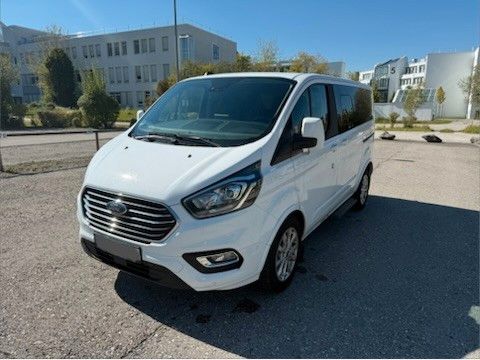 Ford Tourneo Custom 34.000 km 39.000 € Garching b. München 85748