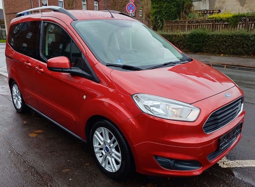 Ford Tourneo Courier 123.000 km 7.399 € Gladbeck 45968