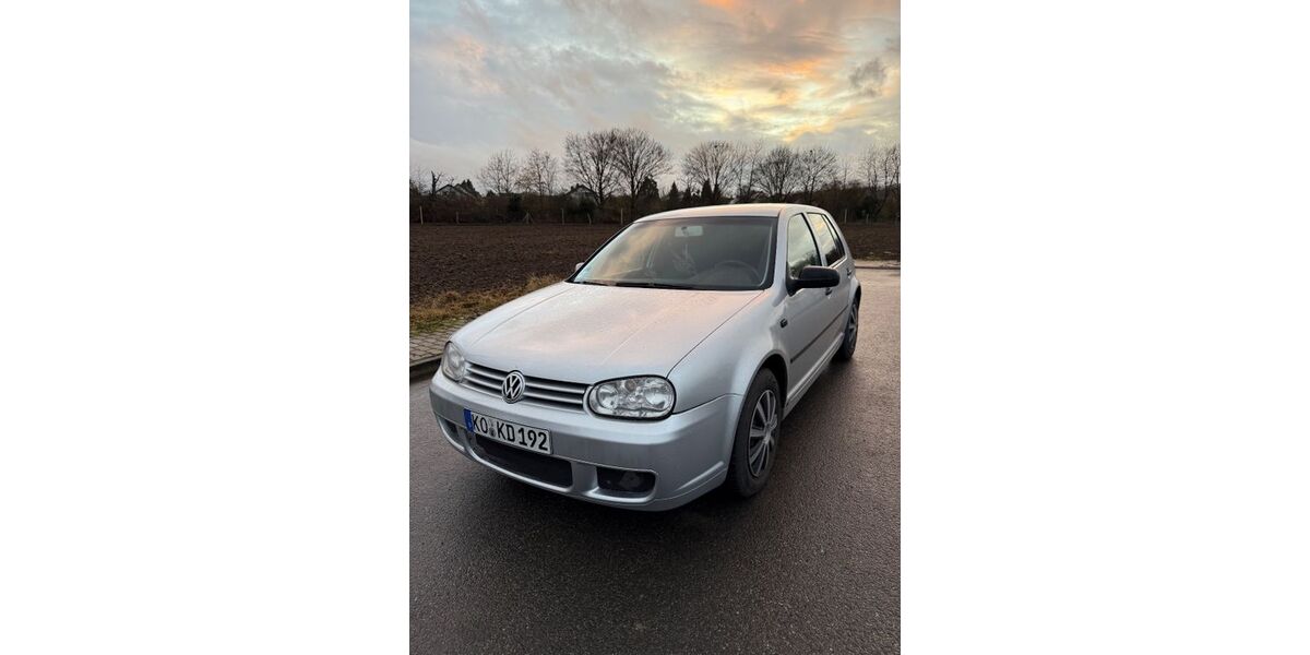 VW Golf 134.000 km 3.800 &euro; Koblenz 56068