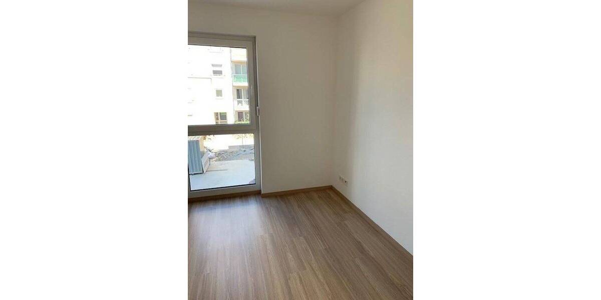 Etagenwohnung Bad Nauheim - 3 Zimmer, 76 m&sup2;, 1.150&euro; | Angebot:26866305