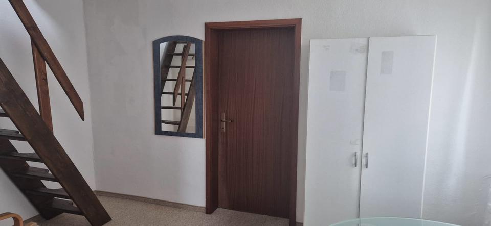 Dachgeschoßwohnung Wilkau-Haßlau Haßlau - 2 Zimmer, 50 m&sup2;, 270&euro; | Angebot:26443528