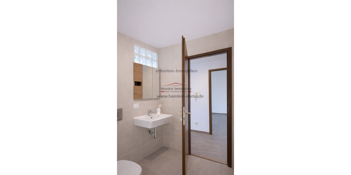 2,5 ZKB# TGStellpl.# sofort frei# 5.OG# Nord-Süd-Lage Fernsicht# Wannenbad# Darmstadt Dieburger Str. - Etagenwohnung Darmstadt / Dieburger Str. Mathildenhöhe | Angebot:26882916