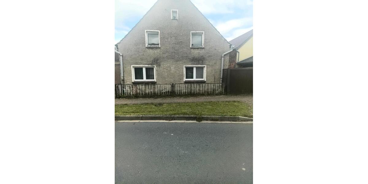 Einfamilienhaus Jessen (Elster) - 4 Zimmer, 90 m&sup2;, 20.000&euro; | Angebot:27626855