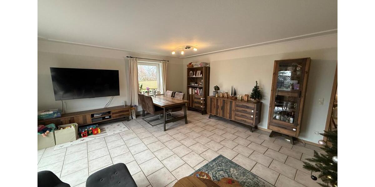 Haus zur Miete mit Garten, Carport, Terrasse, Nebengebäude 5 zimmer