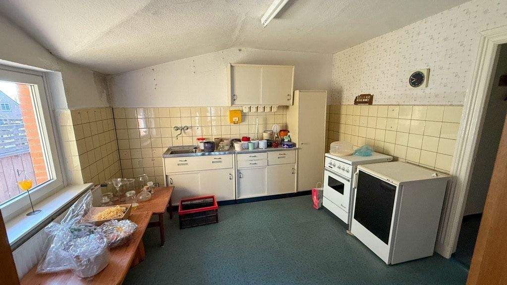 Reihenendhaus Handewitt - 8 Zimmer, 234 m&sup2;, 229.000&euro; | Angebot:25770563