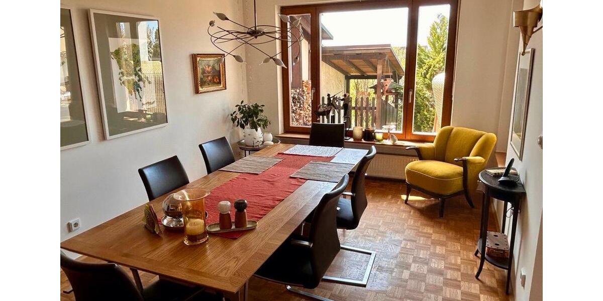 Doppelhaushälfte Schweinfurt Haardt - 8 Zimmer, 180 m&sup2;, 720.000&euro; | Angebot:26413233