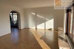 Etagenwohnung Buchbrunn - 5 Zimmer, 120 m&sup2;, 1.140&euro; | Angebot:26894209