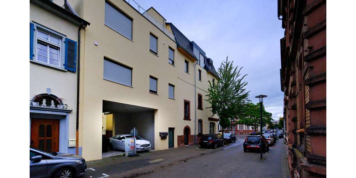 Wohnung zum Kaufen in Kaiserslautern 549.000 € 105.37 m² 3 zimmer