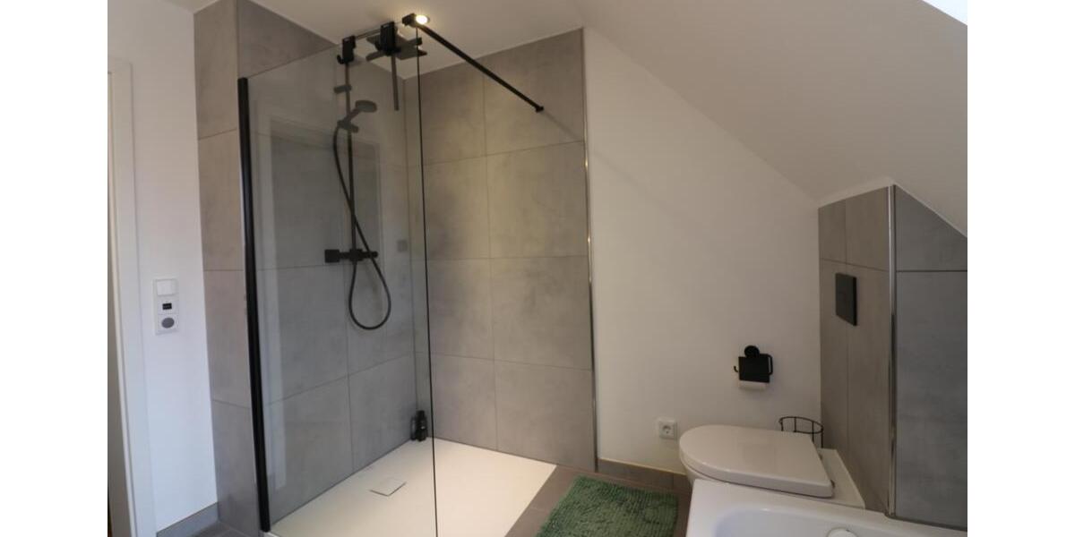 Doppelhaushälfte Mönchengladbach West - 5 Zimmer, 115 m&sup2;, 435.000&euro; | Angebot:24743739