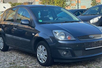 Ford Fiesta 160.000 km 2.500 € Berlin 14059