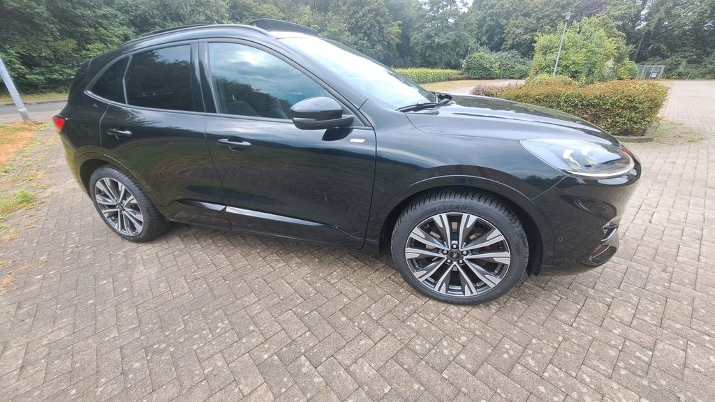 Ford Kuga 69.500 km 21.490 &euro; Wallenhorst 49134