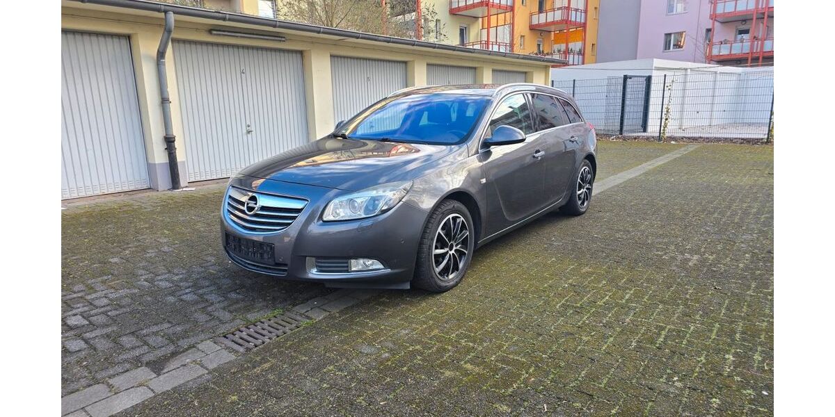 Opel Insignia 255.000 km 1.300 &euro; Duisburg 47228