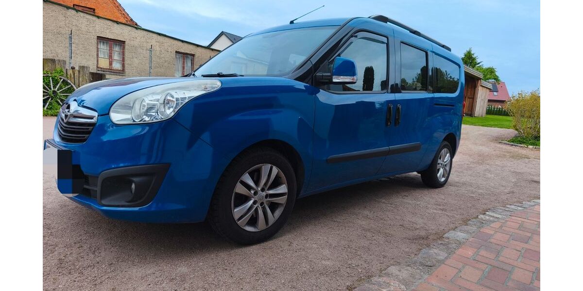 Opel Combo 94.000 km 12.999 &euro; Broderstorf 18184