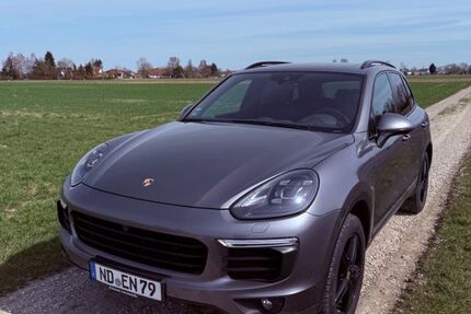 Porsche Cayenne 69.600 km 28.600 &euro; Karlskron 85123