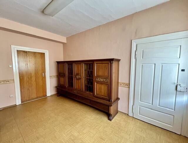 Gewerbeobjekt Uffenheim - 9 Zimmer, 347.000&euro; | Angebot:26805760
