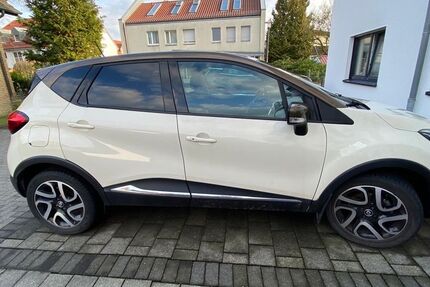 Renault Captur 58.600 km 10.000 &euro; Schloß Holte-Stukenbrock 33758