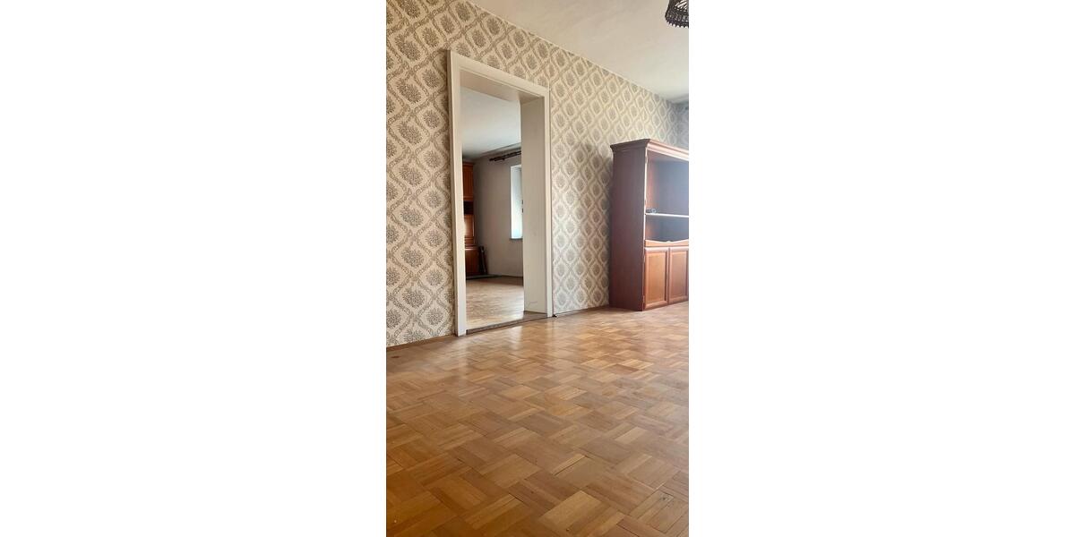 Reihenhaus Osterhofen - 12 Zimmer, 192 m&sup2;, 225.000&euro; | Angebot:26001712