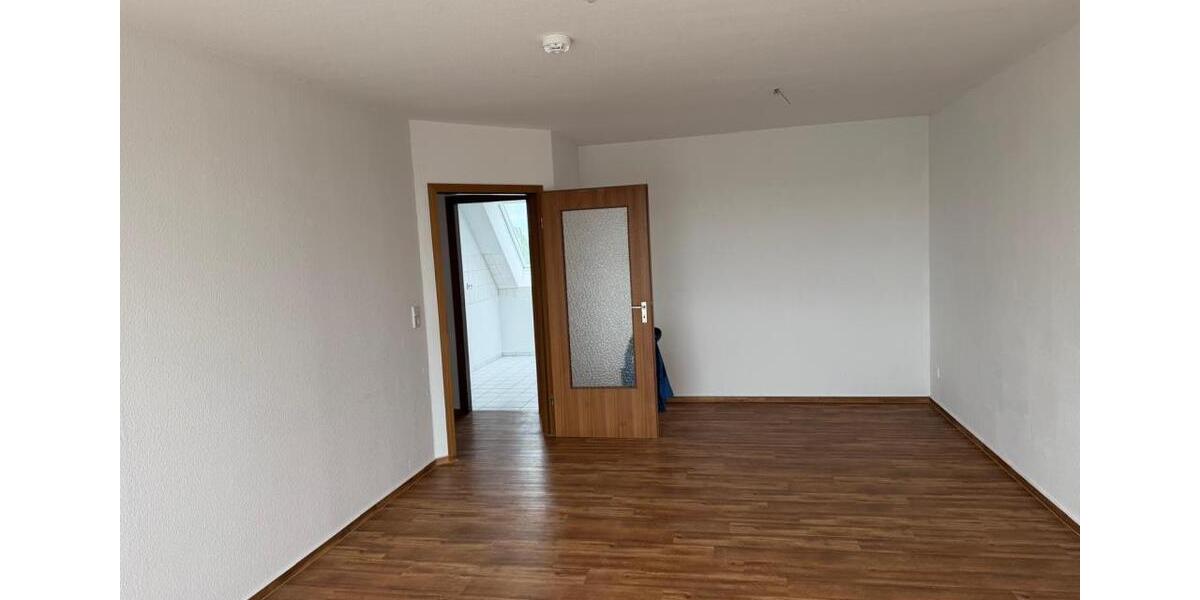 Dachgeschoßwohnung Kyritz - 3 Zimmer, 86 m&sup2;, 599&euro; | Angebot:26562005