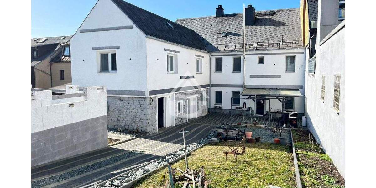 Einfamilienhaus Schwarzenbach am Wald Schwarzenbach a Wald - 7 Zimmer, 238 m&sup2;, 249.000&euro; | Angebot:25355720