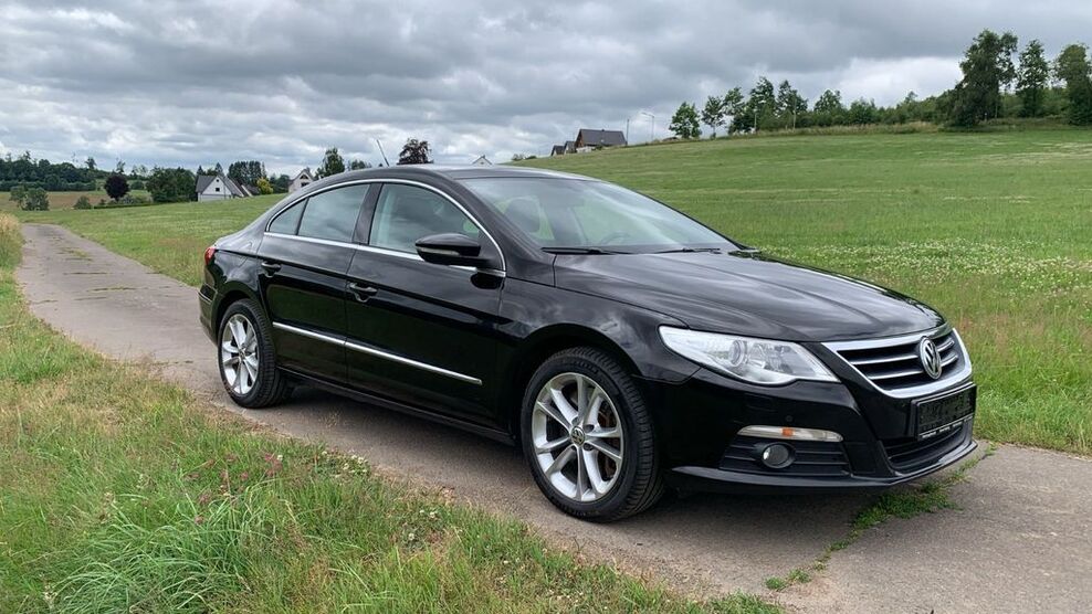 VW Passat 210.000 km 6.990 € Kirchhundem 57399