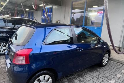 Toyota Yaris 184.147 km 1.200 &euro; Pinneberg 25421