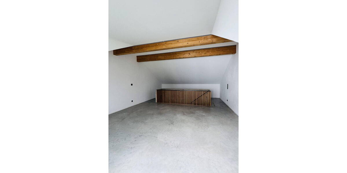 Reihenmittelhaus Branneburg Brannenburg - 4 Zimmer, 150 m&sup2;, 2.500&euro; | Angebot:25756972