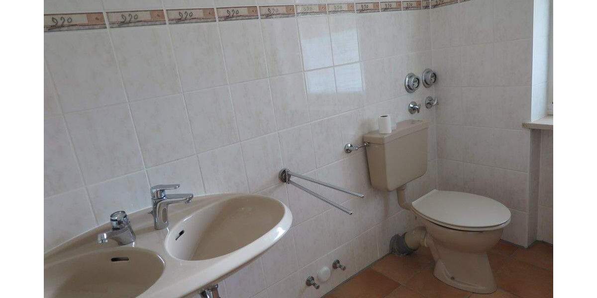 Etagenwohnung Schönau am Königssee Oberschönau - 3 Zimmer, 110 m&sup2;, 399.000&euro; | Angebot:25705356