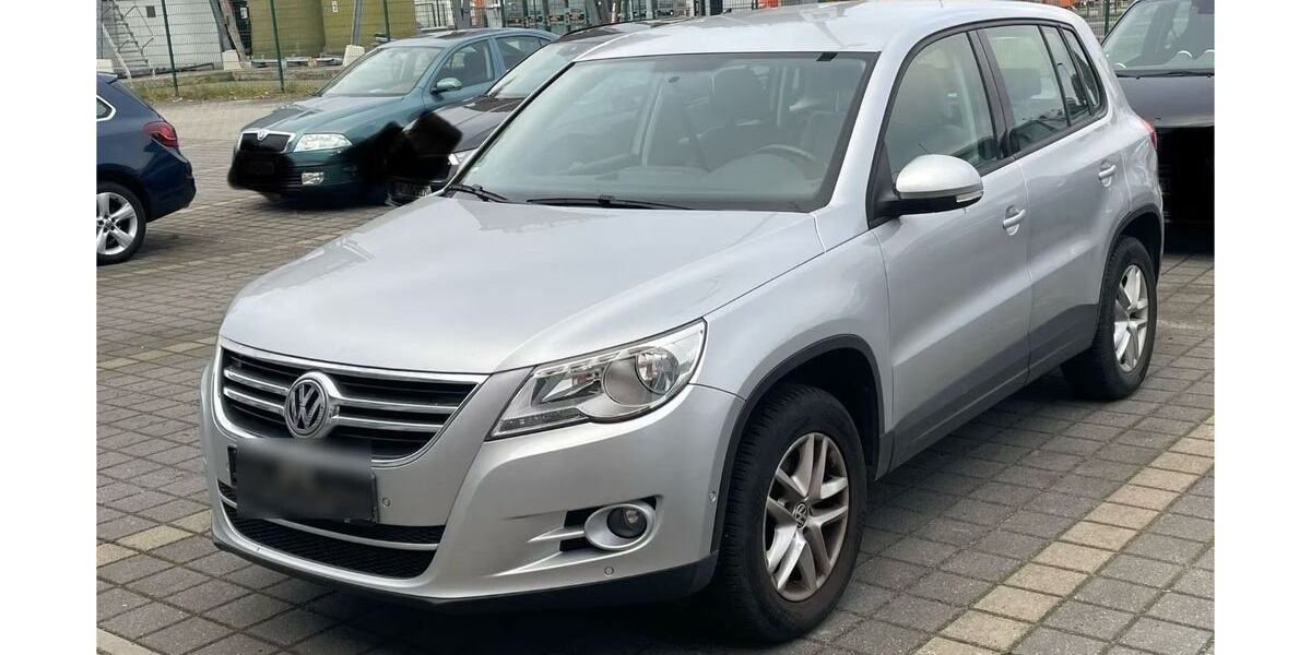 VW Tiguan 132.519 km 4.950 &euro; Berlin 12161