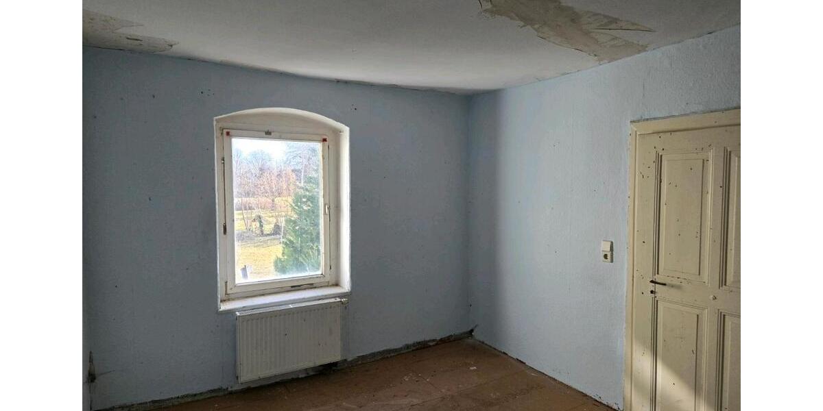 Mehrfamilienhaus, Wohnhaus Löbau - 10 Zimmer, 300 m&sup2;, 41.000&euro; | Angebot:26837285