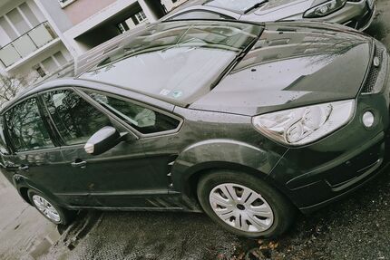 Ford S-Max 119.572 km 9.450 &euro; Ludwigshafen Am Rhein 67071