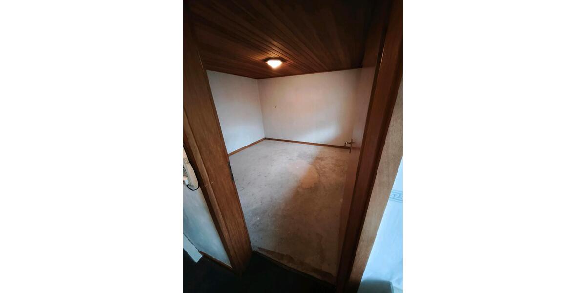 Einfamilienhaus Arnsberg Rusch - 8 Zimmer, 160 m&sup2;, 1.000&euro; | Angebot:25307301