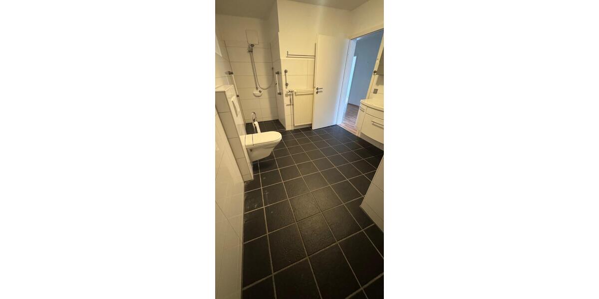 Erdgeschoßwohnung Osterholz-Scharmbeck Scharmbeck - 3 Zimmer, 83 m&sup2;, 950&euro; | Angebot:25946891