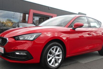 Seat Leon 42.253 km 15.990 &euro; Görlitz 02828