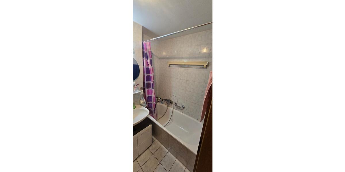 Etagenwohnung Neutraubling - 2 Zimmer, 48 m&sup2;, 188.000&euro; | Angebot:25869322