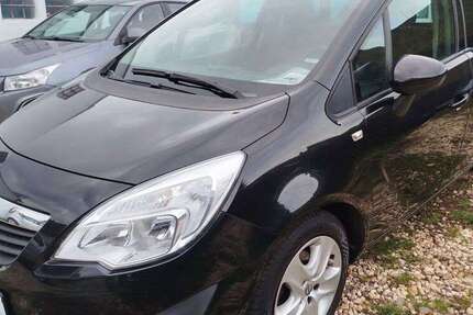 Opel Meriva 199.000 km 3.499 &euro; Bad Neuenahr-Ahrweiler 53474